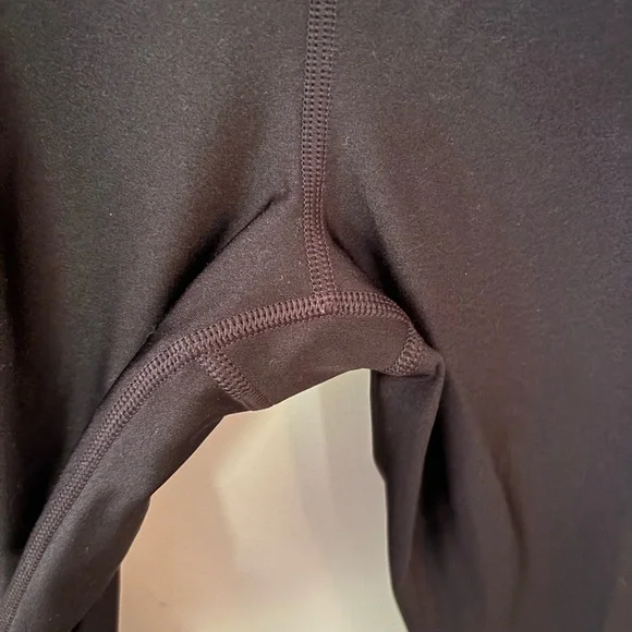 Athleta Elation Sheen Ultra High Rise leggings size M - Picture 4 of 4